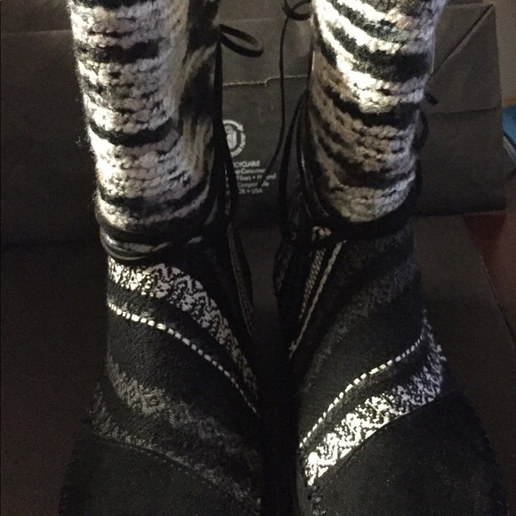 Toms boots - Picture 5 of 7